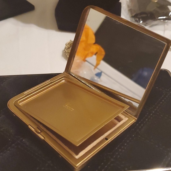 Vintage compact - Picture 5 of 8